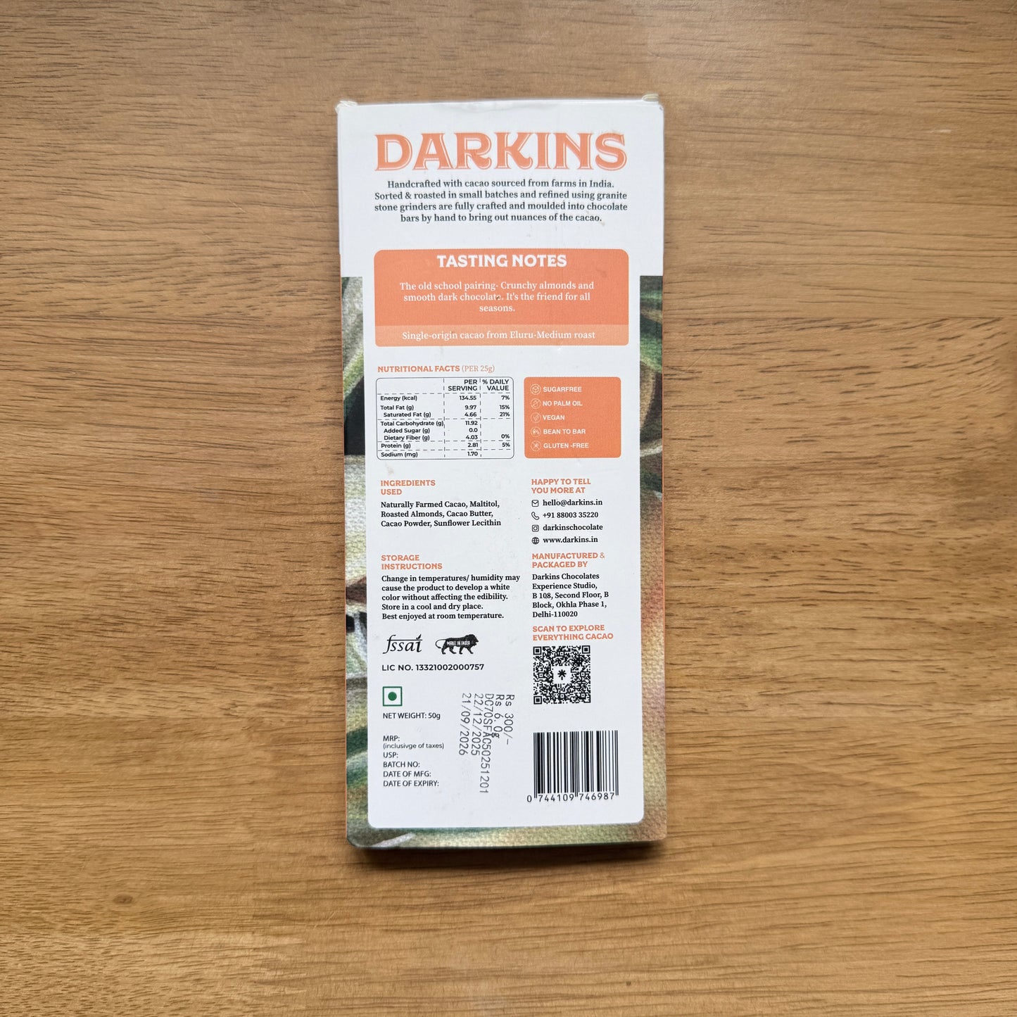 Darkins 70% Dark Chocolate with Almonds